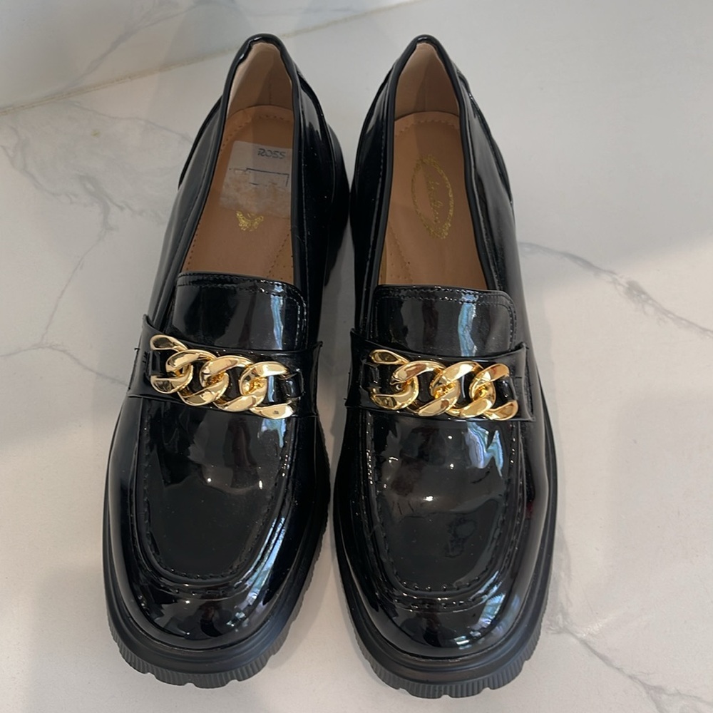 Slip ons - Picture 2 of 4
